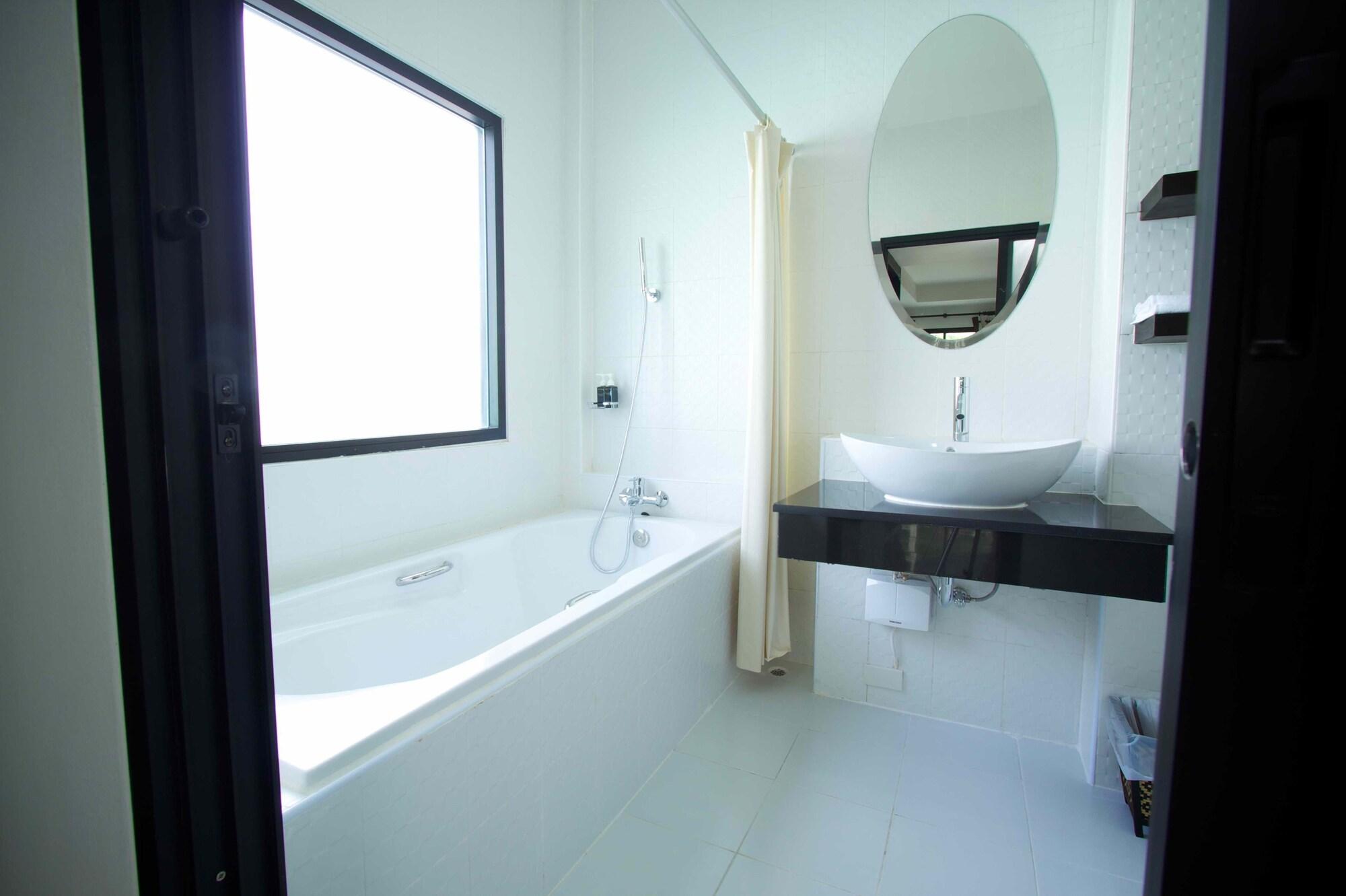 Amber Residence - Sha Plus Phuket Ngoại thất bức ảnh