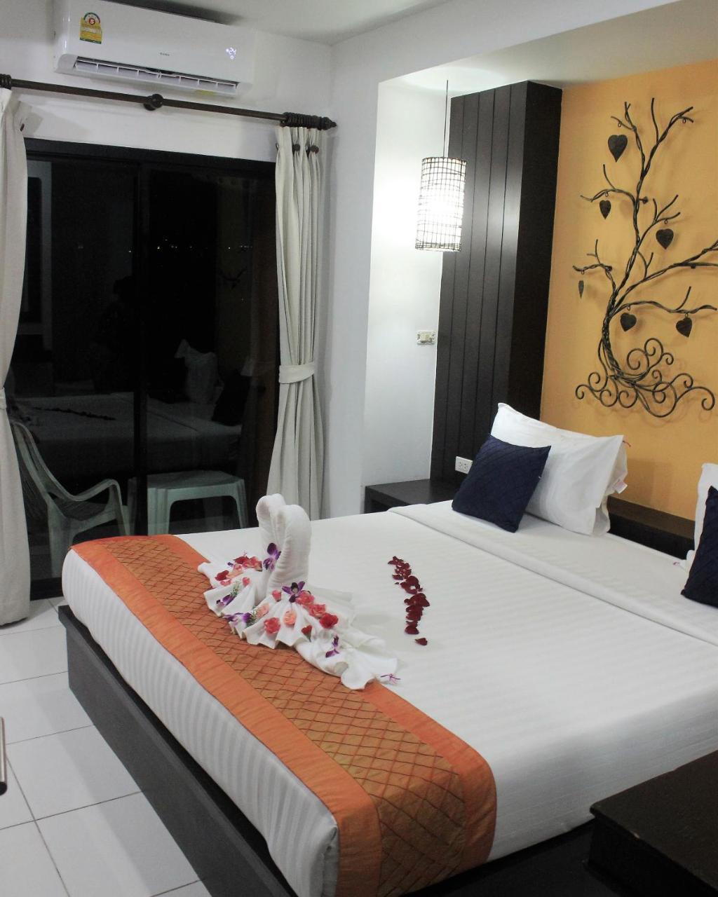 Amber Residence - Sha Plus Phuket Ngoại thất bức ảnh